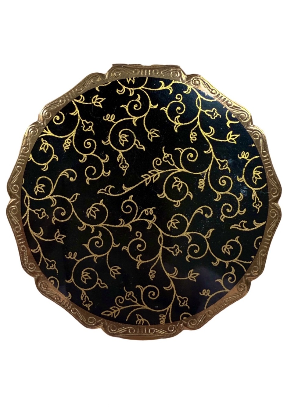 Vintage Mid Century Stratton Black Enamel Gold Filigree Scrollwork Compact